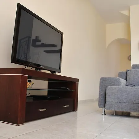 Apartment Diana Townhouse Paphos
